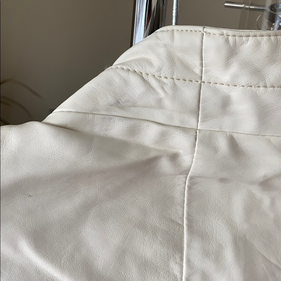 White leather jacket - Picture 4 of 5